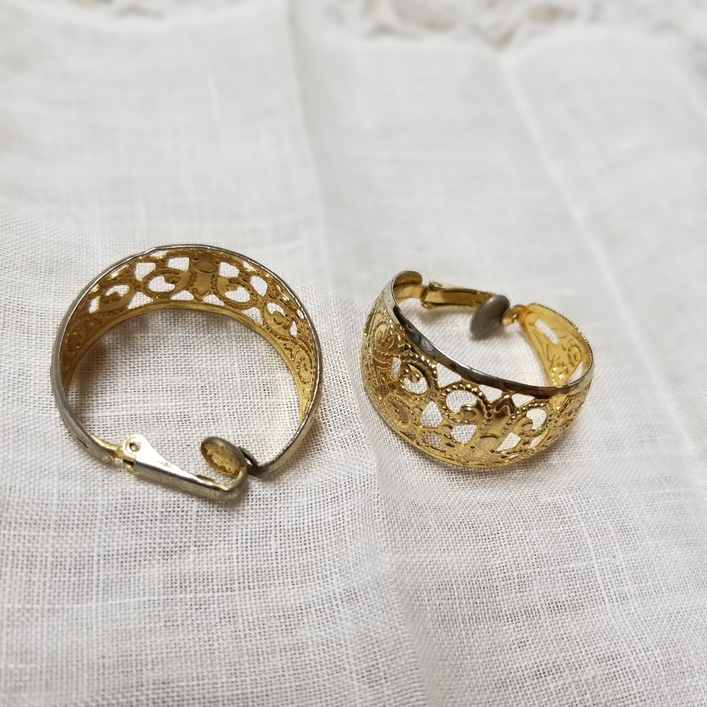 Earring - Picture 7 of 8